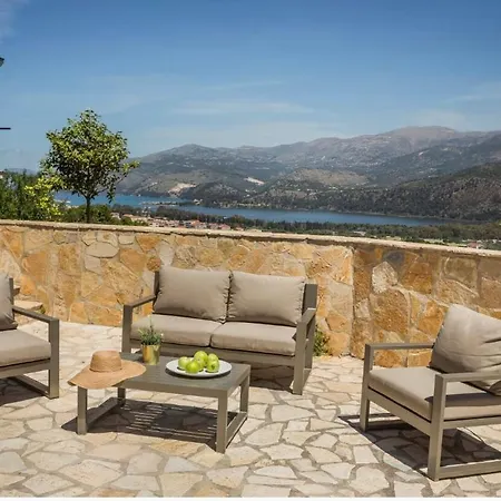 Peaceful House With An Awesome View *