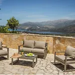 Peaceful House With An Awesome View *